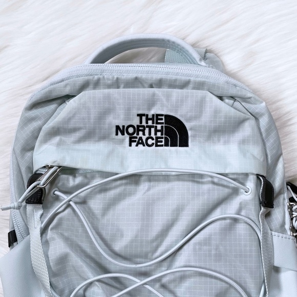 The North Face Women’s Borealis Mini 10 Liter Backpack - Picture 3 of 8